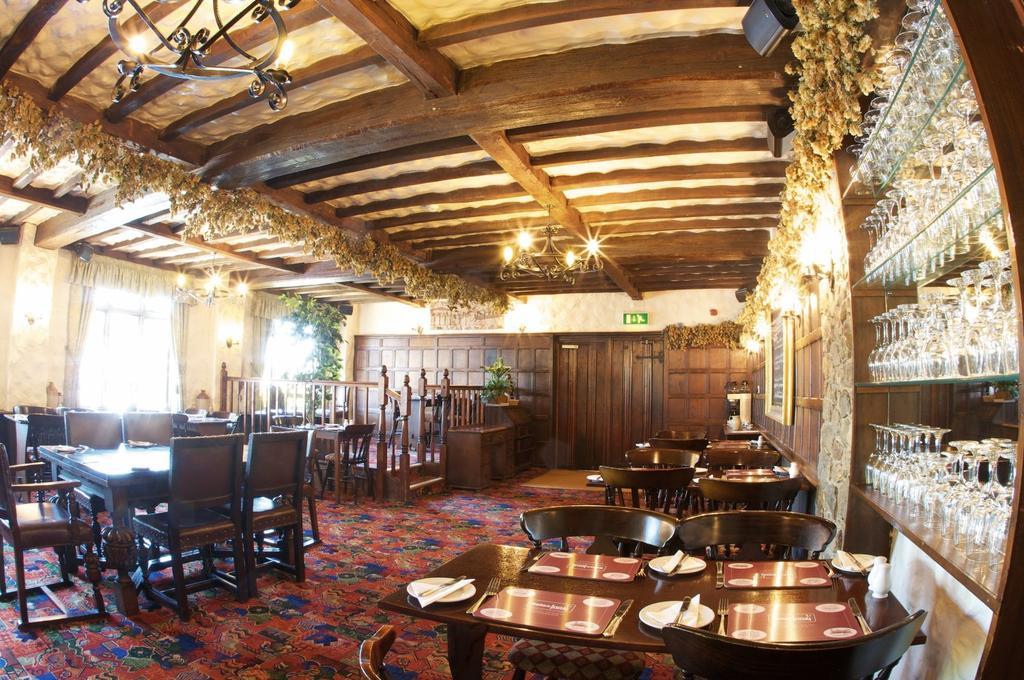 The Horseshoe Inn Herstmonceux Екстериор снимка