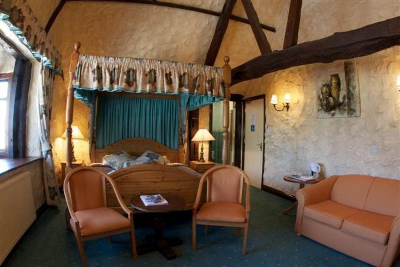 The Horseshoe Inn Herstmonceux Екстериор снимка